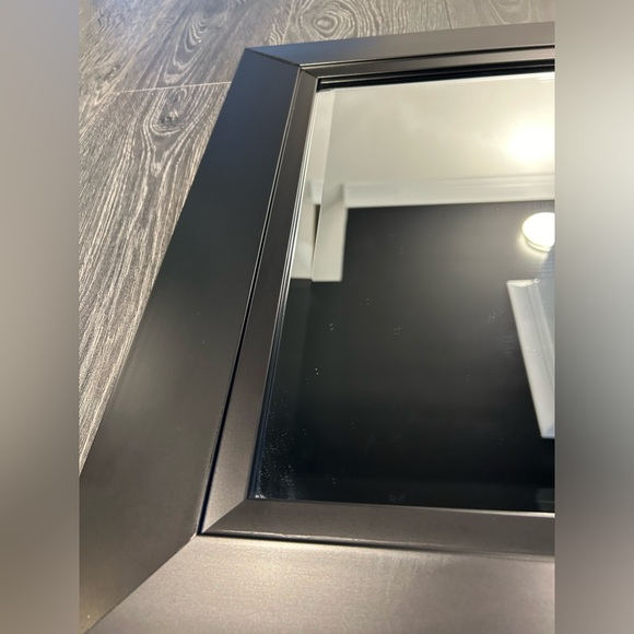 Mirror with black border 23.5” x 27.5” - Picture 4 of 10